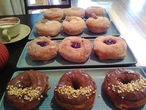 Fat Quoll Woodfire - Tourism Noosa 0