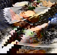 Gray's Hotel - Tourism Noosa