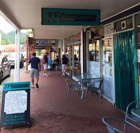 J J's Coffee Lounge - Tourism Noosa