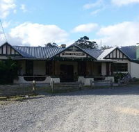 Pub in the Paddock - Tourism Noosa