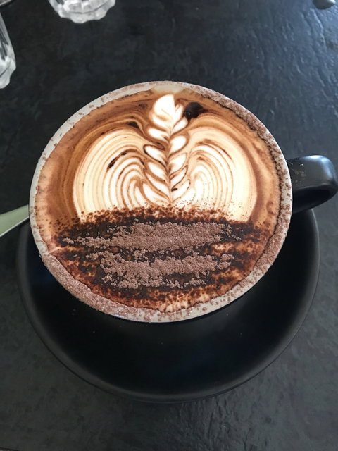 Famished On Frasers - Tourism Noosa 6