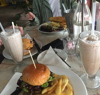 Top Notch Cafe - Tourism Noosa