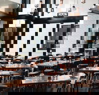 Chapters Bistro - Tourism Noosa