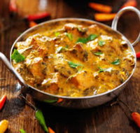 Shikara - Tourism Noosa