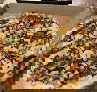 Pizza Hut Harvest Lakes - Tourism Noosa