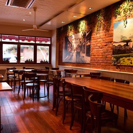 VINA H Cafe And Restaurant - Tourism Noosa 0