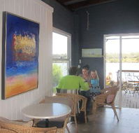 The Happy Wife - Tourism Noosa
