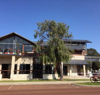 The Pour House Bar and Kitchen - Tourism Noosa