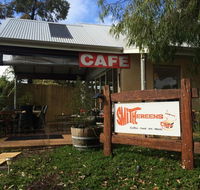 Smithereens Cafe - Tourism Noosa