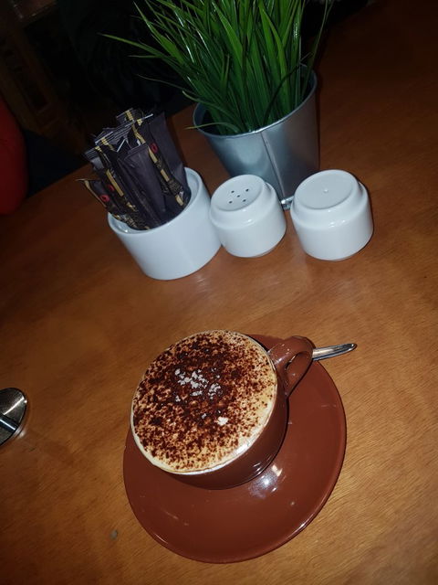 42nd Street Cafe - Tourism Noosa 4
