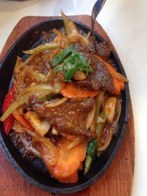 Red Chilli Asian Food Bar - Tourism Noosa 6