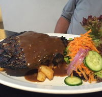 Plough and Harrow Pub and Restaurant - Tourism Noosa
