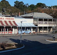 Burra Hotel - Tourism Noosa