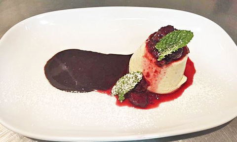 Majestic India - Tourism Noosa 7