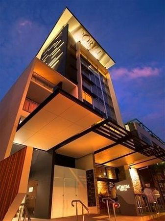 O Bar & Restaurant - Tourism Noosa 0