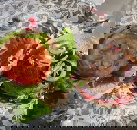 Burger Urge Crestwood - Tourism Noosa