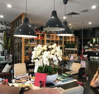Hope Island Deli - Tourism Noosa