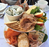Kingfishers Cafe Restaurant - Tourism Noosa