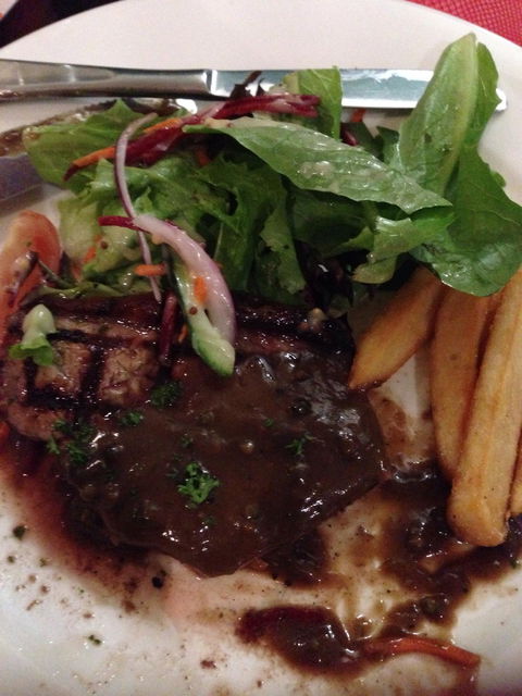 O'Malley's Irish Pub - Tourism Noosa 5