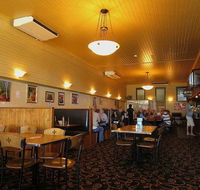 Carrollee Hotel - Tourism Noosa