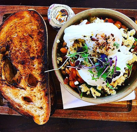 Avenue Road Cafe - Tourism Noosa 0