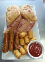 Fat Dog Cafe & Restaurant - Tourism Noosa 2