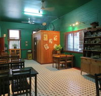 Irish Molly's Bar  Grill - Tourism Noosa