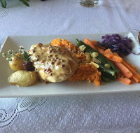 Louise's Tables Restaurant - Tourism Noosa