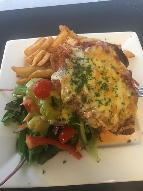 Prince Of Wales Hotel - Tourism Noosa 2