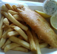 Chipper Fish - Tourism Noosa