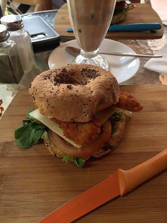 Fanny Mae's Cafe - Tourism Noosa 0