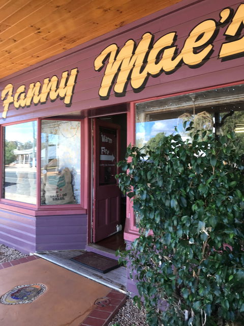 Fanny Mae's Cafe - Tourism Noosa 6
