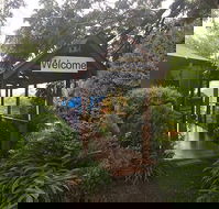 Spring Creek Mountain Cafe  Cottages - Tourism Noosa