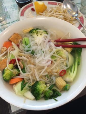 Asian Kitchen Guy - Tourism Noosa 0