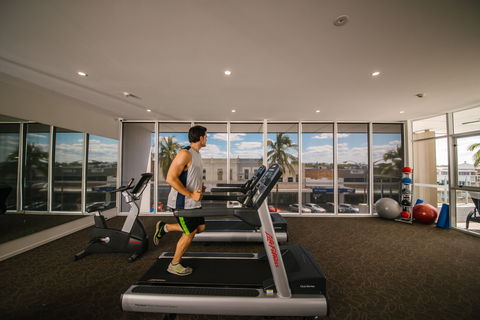 Empire Apartment Hotel - Tourism Noosa 7