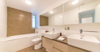 Empire Apartment Hotel - Tourism Noosa 15