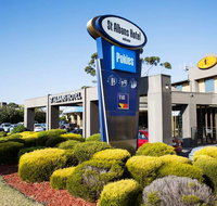 Nightcap at St Albans Hotel - Tourism Noosa