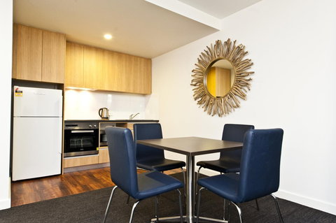 St Catherine's on Park - Tourism Noosa 6