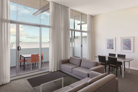 Adina Apartment Hotel Perth - Tourism Noosa 7