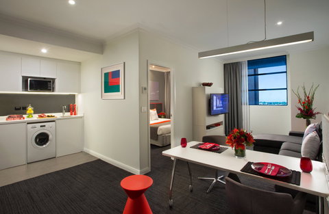 Citadines St Georges Terrace - Tourism Noosa 1