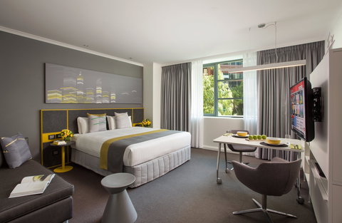 Citadines St Georges Terrace - Tourism Noosa 4