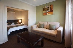 Frome Apartments - Tourism Noosa 4