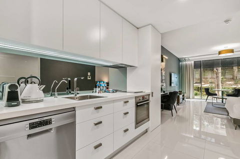 Good Life Suites - Tourism Noosa 5