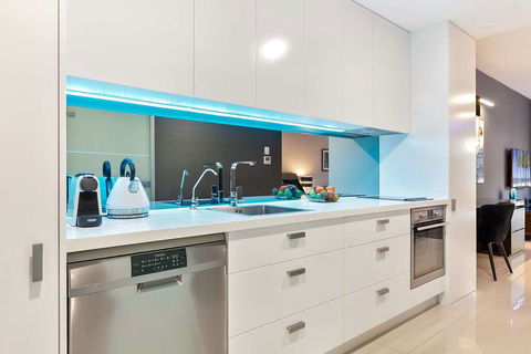 Good Life Suites - Tourism Noosa 10