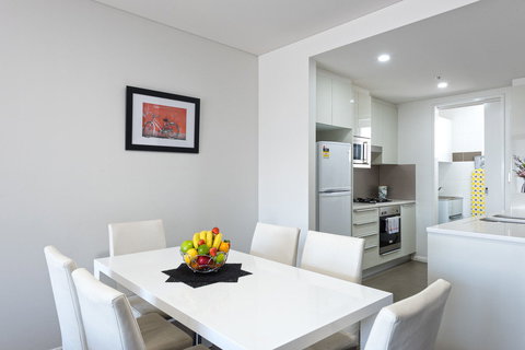 Astra Apartments North Sydney - Tourism Noosa 6