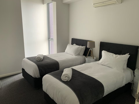 Astra Apartments North Sydney - Tourism Noosa 11