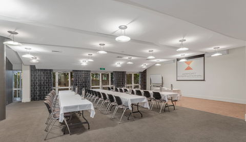 The Airport International Motel - Tourism Noosa 13