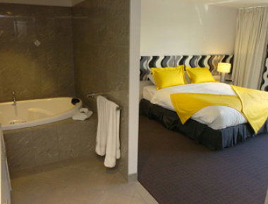 Zero Davey Apartment Hotel - Tourism Noosa 3
