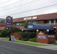 Hume Villa Motor Inn - Tourism Noosa