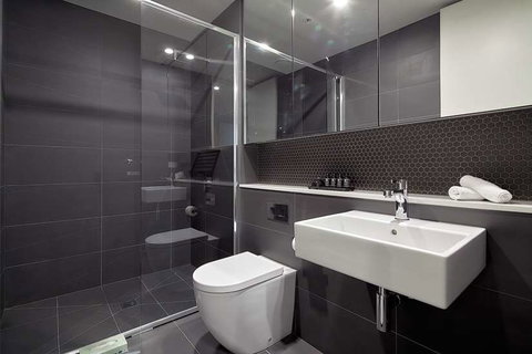 381 Cremorne - Tourism Noosa 1